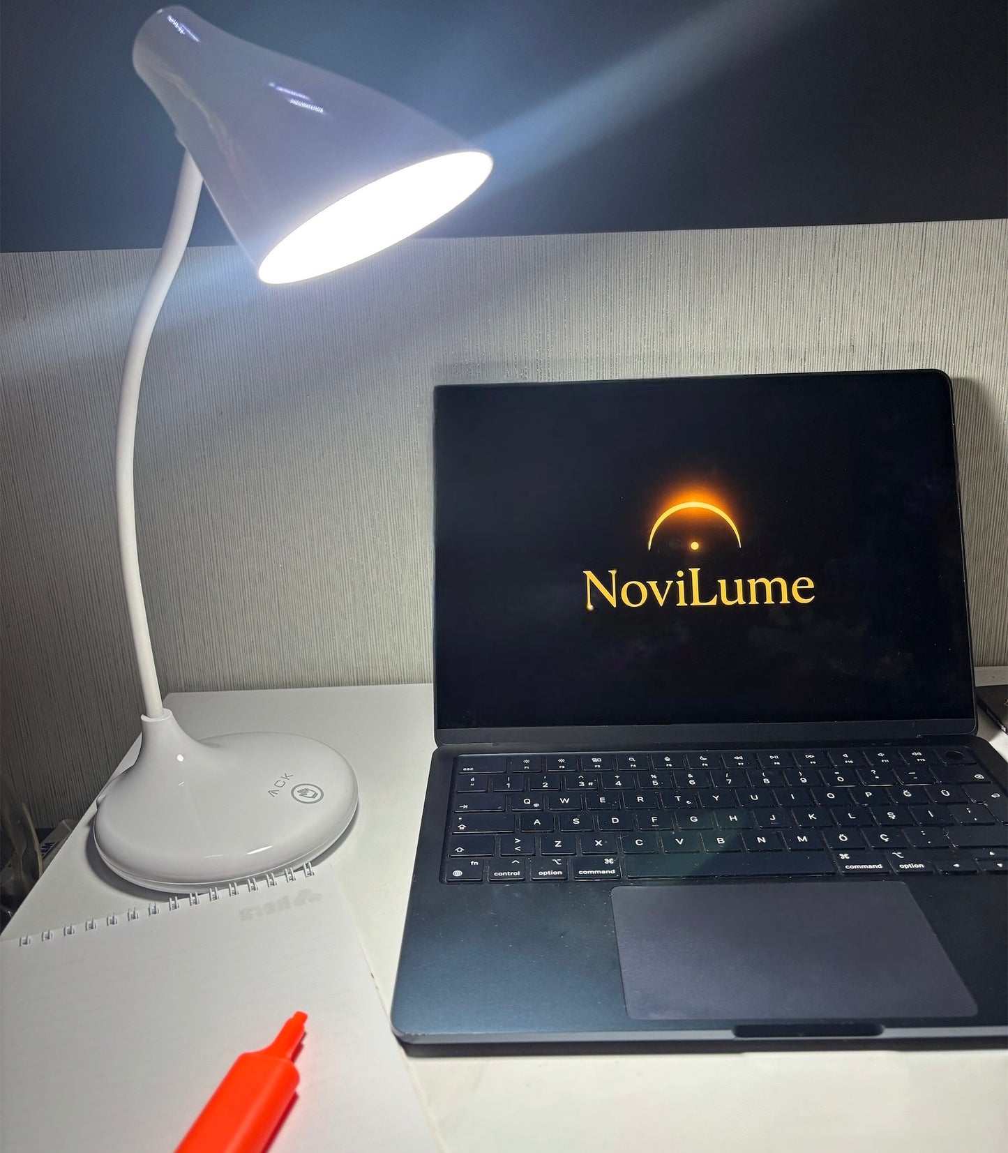 ACK AF11-10013 Şarjlı Dokunmatik LED Masa Lambası | 3 Işık Modu & Dimlenebilir